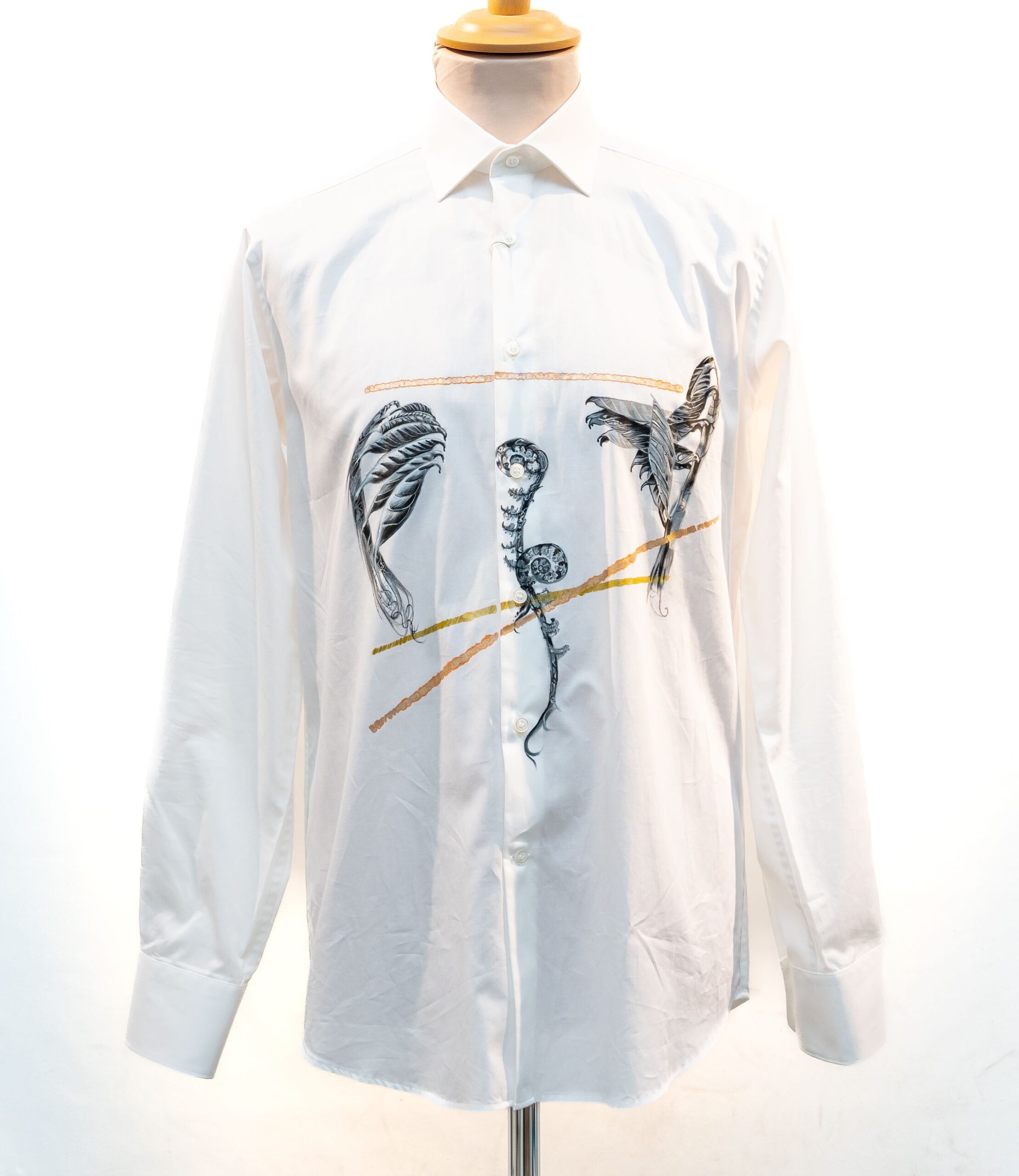 Camicia motivo insetti stilizzati